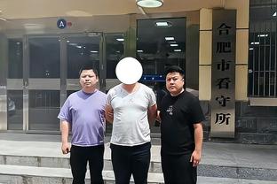 新加坡队官方：三位球员无法随队前往中国，补招两位球员